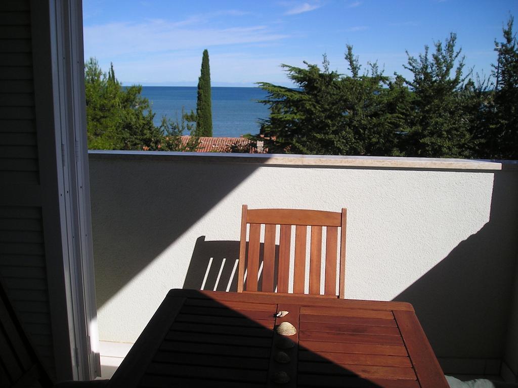 Apartments Henc Novigrad Istria Habitación foto